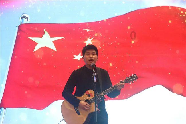 为何我经常会羡慕别人的情感呢？游戏画面